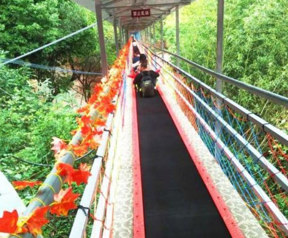 景區(qū)魔毯廠家淺析景區(qū)魔毯的造價 景區(qū)魔毯廠家淺析景區(qū)魔毯的造價